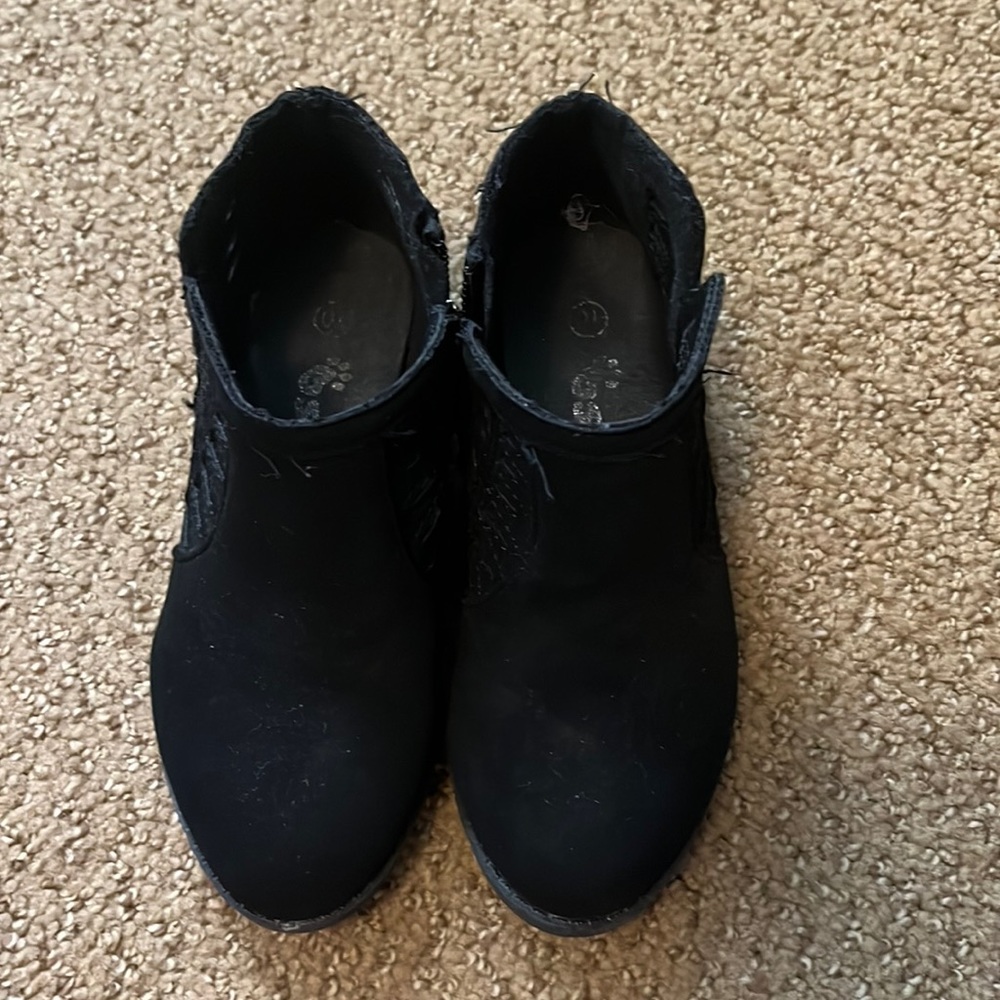 Toddler size 10 black boots